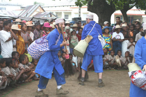 © Clowns Sans Frontières - Madagascar - 2007
